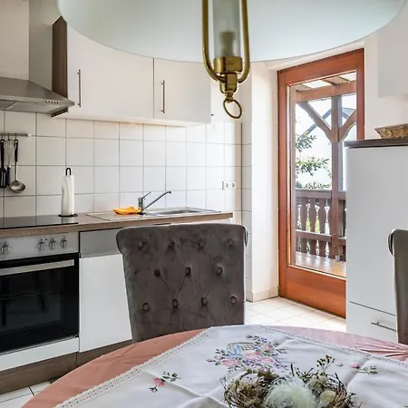 아파트 Trixi Sexau